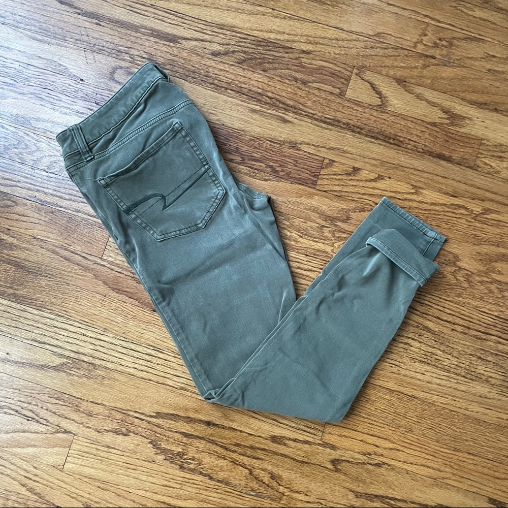 AEO Olive Green Jeggings - 6R